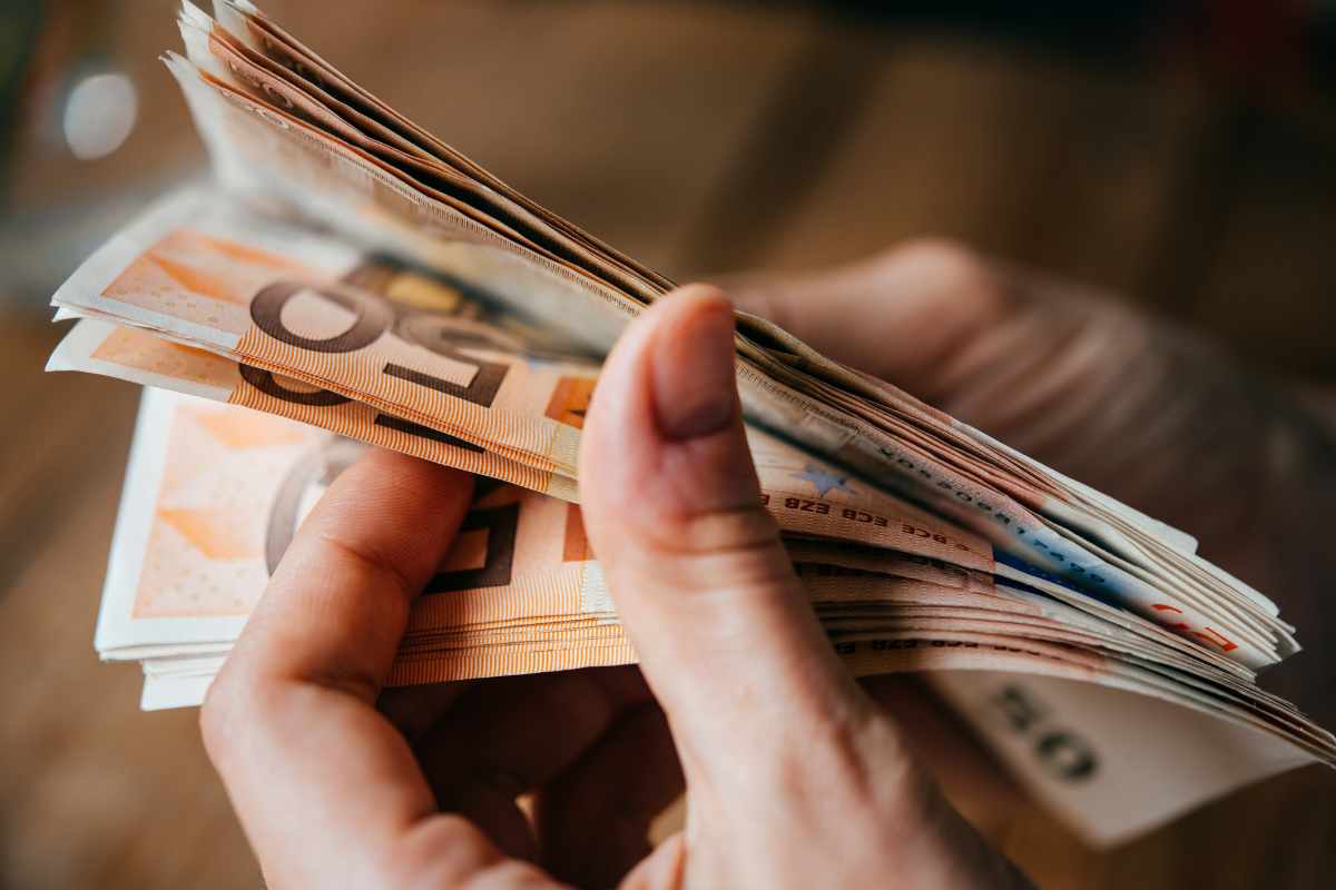 bonus contro caro vita